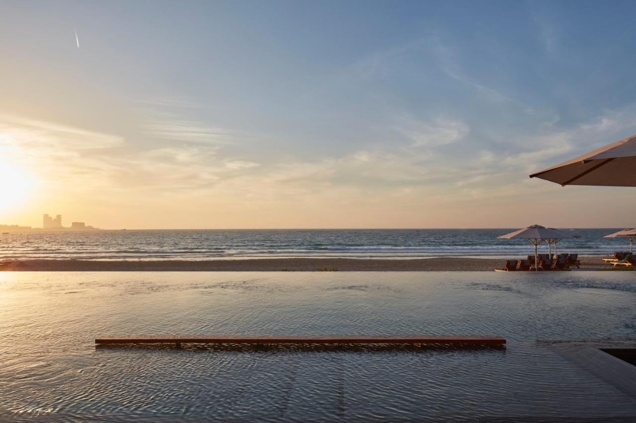 فندق جميرا ميناء السلام دبي المظهر الخارجي الصورة Sunset at the beach