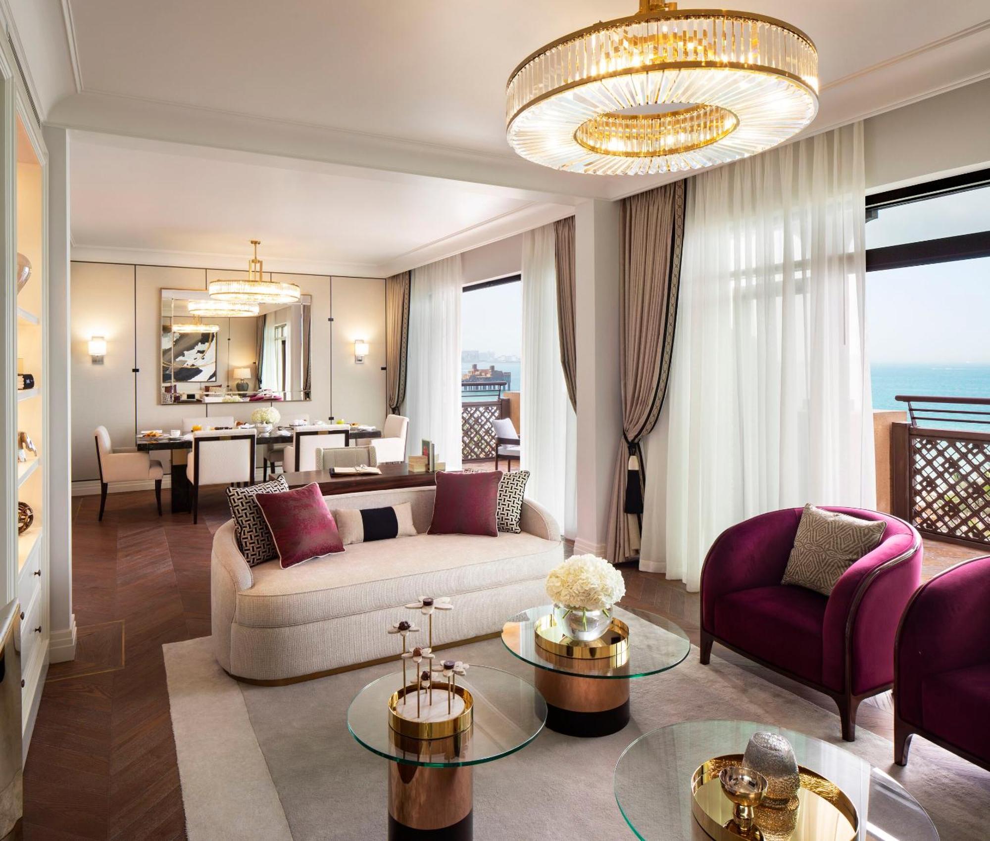 فندق جميرا ميناء السلام دبي المظهر الخارجي الصورة A suite at the Four Seasons Hotel