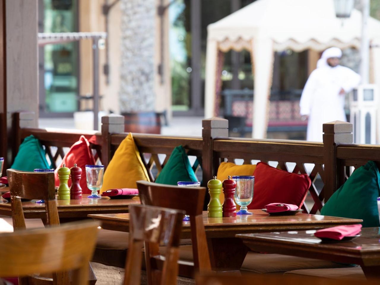 فندق جميرا ميناء السلام دبي المظهر الخارجي الصورة The restaurant